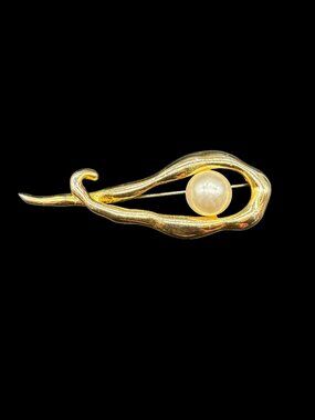 Vintage Gold Tone Brooch Pin with White Faux Pearl Costume Jewelry